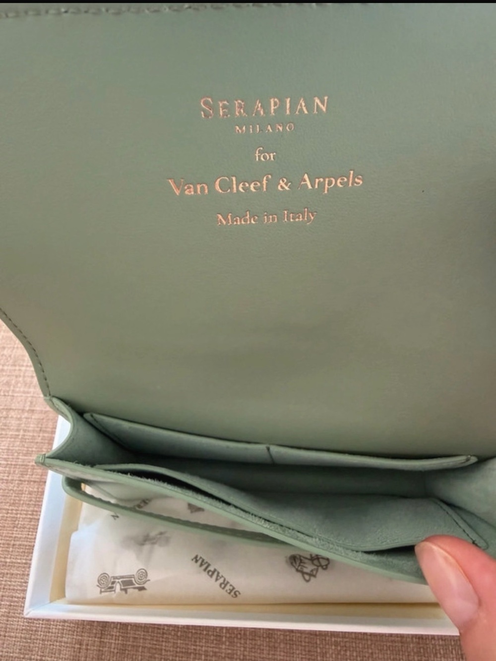 SERAPIAN WALLET - Picture 7 of 9
